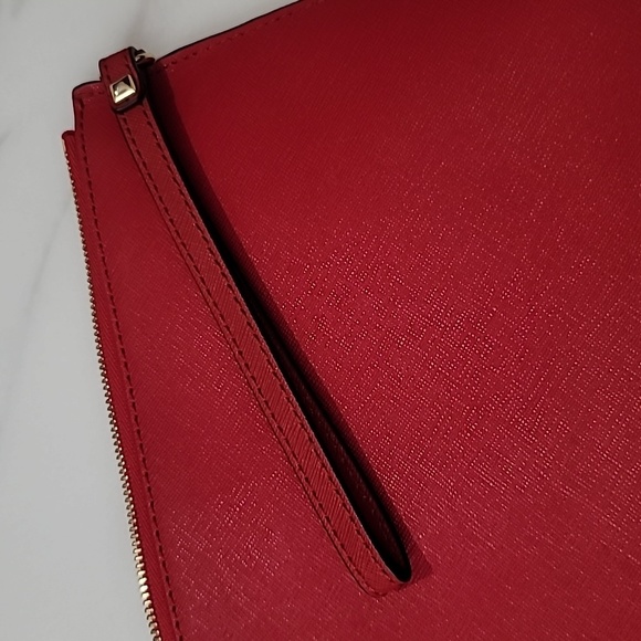 MICHAEL KORS Jet Set Selma XL Red Leather Gold Studded Pochette Wristlet Clutch - Picture 8 of 15